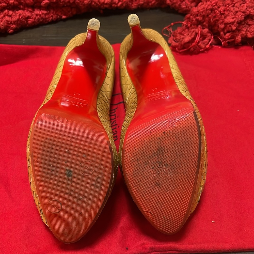 Christian Loubiton Python Lade Peep Toe 150, Nude… - image 6